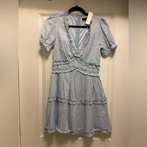 NWT Size S Francesca’s Dress